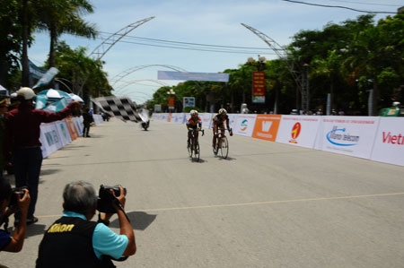 Các VĐV chuẩn bị cán đích