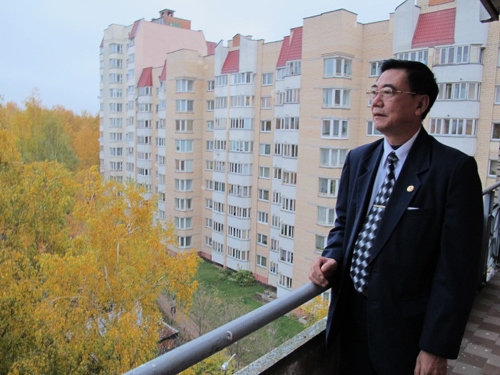 Thêm nỗi nhớ nhà...