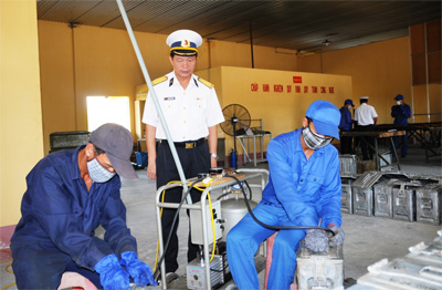 Anh chủ nhiệm kiêm “kiến trúc sư”