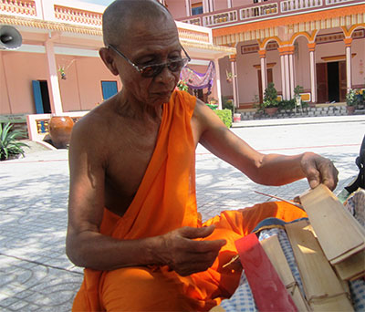 Người cuối cùng viết kinh lá Khơ -me