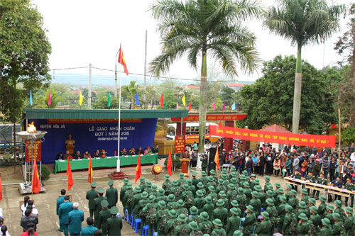 NGHIÊM TỪ NHỮNG NGÀY ĐẦU QUÂN NGŨ