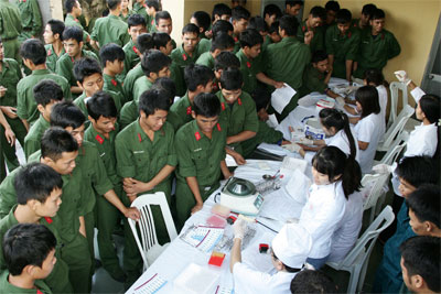 NHÂN RỘNG PHONG TRÀO HIẾN MÁU CỨU NGƯỜI