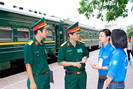 Mùa thi - tiếp sức để tiếp bước