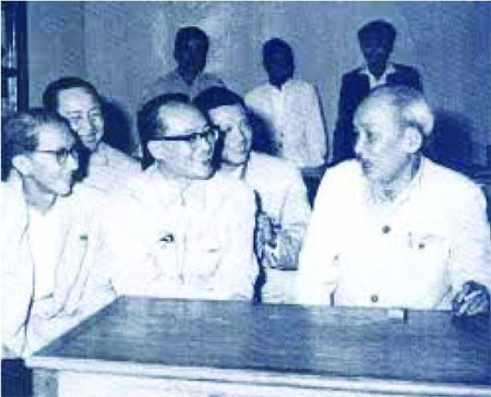 Bác sĩ Trần Hữu Tước và 60 ngày đêm chiến đấu ở Thủ đô