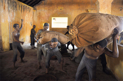 Đồng chí Lê Hồng Phong và những ngày nơi “địa ngục trần gian”