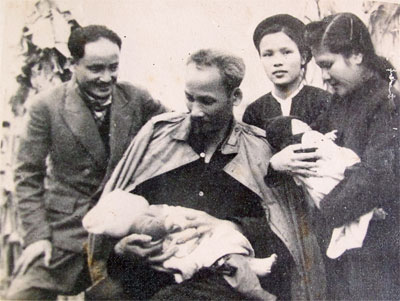 Bông hoa thầm lặng