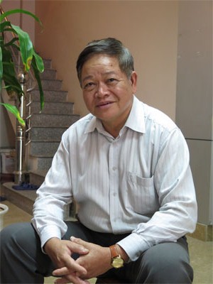 Kiện tướng báo vụ đầu tiên