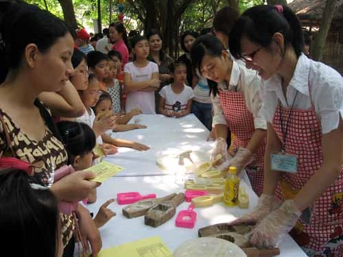 Dạy làm bánh nướng, bánh dẻo truyền thống