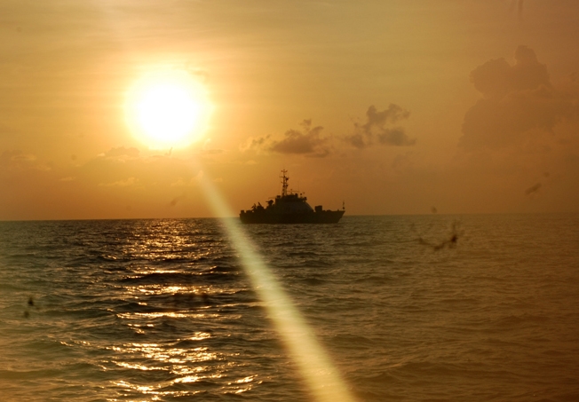 Hoàng hôn trên đảo Song Tử Tây.