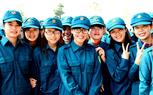 Niềm vui trong Ngày hội Quốc phòng toàn dân.