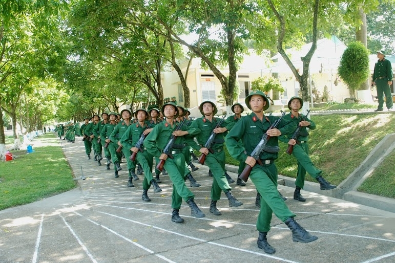Cây xanh phủ kín doanh trại Trung đoàn 102, Sư đoàn 308, Quân đoàn 1.