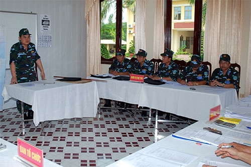 ...và bảo vệ phương án hậu cần tác chiến.