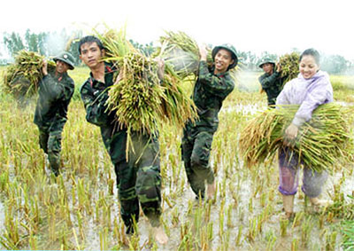 CẦN  NHIỀU HƠN NHỮNG CUỘC THI, TRẠI SÁNG TÁC VỀ BỘ ĐỘI CỤ HỒ