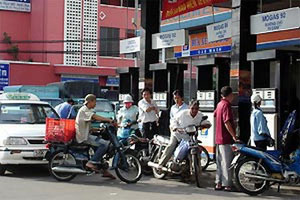 NGƯỜI TIÊU DÙNG TỰ BẢO VỆ MÌNH