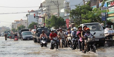 HIẾN KẾ, GÓP SỨC CHỐNG NGẬP