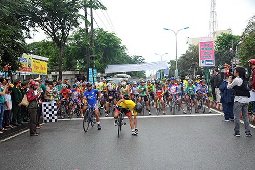 Trước giờ xuất phát tại TP Quảng Ngãi.